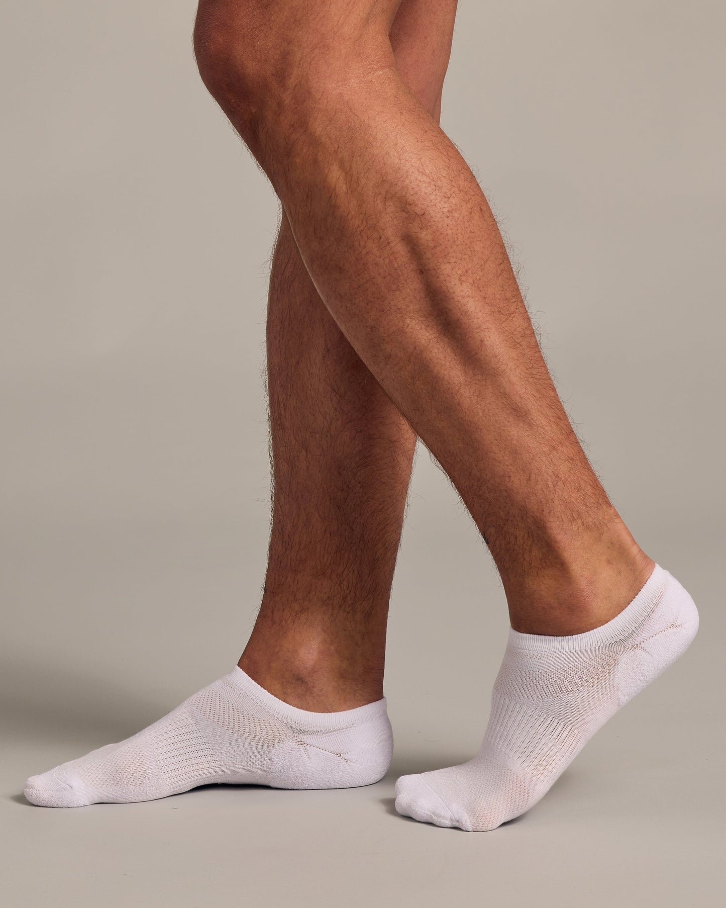 White No Show Socks 6-Pack 2.0