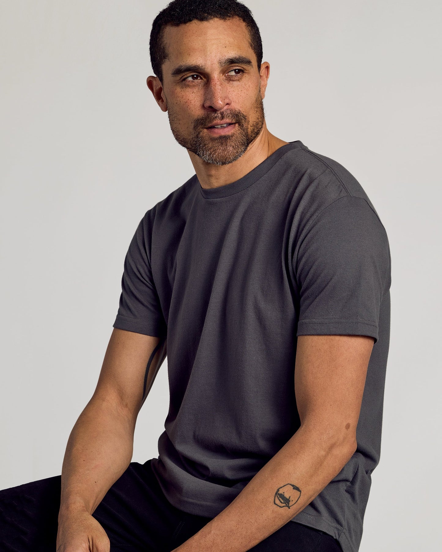 Carbon Curved Hem Classic Crew Neck