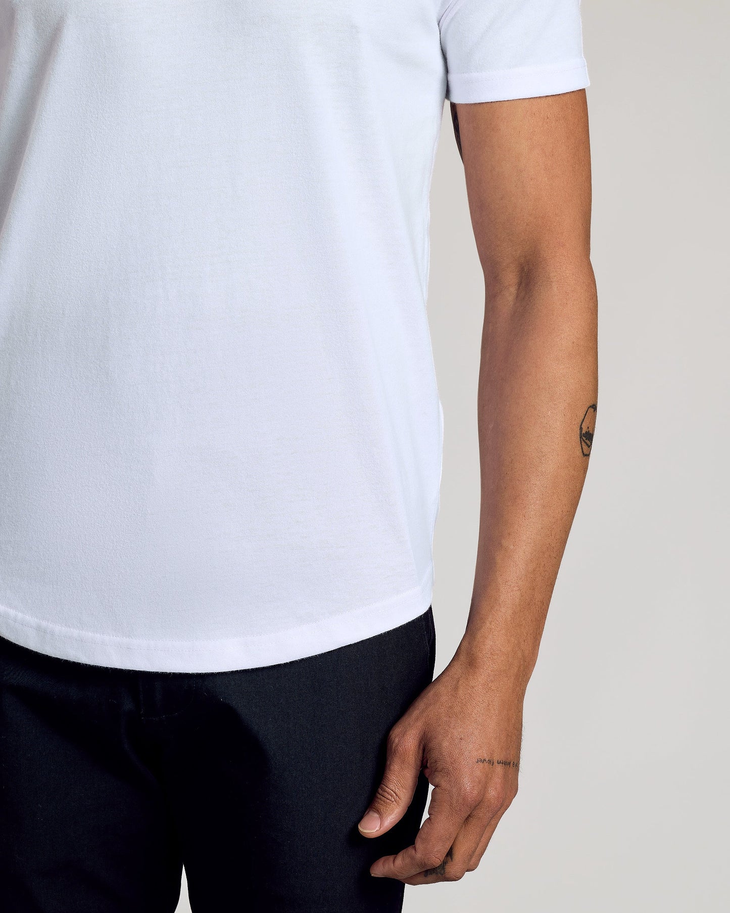 White Curved Hem Classic Crew Neck 6-Pack