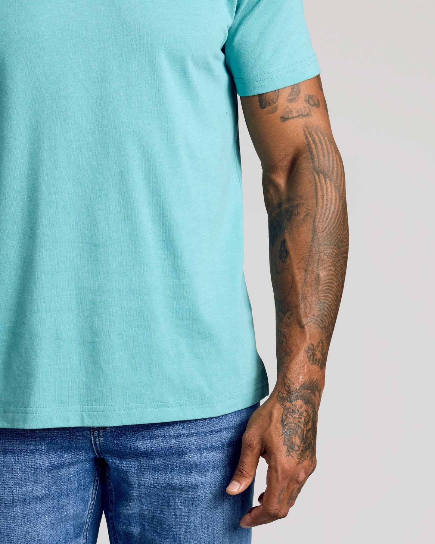 Dark Heather Oceanic Classic V-Neck