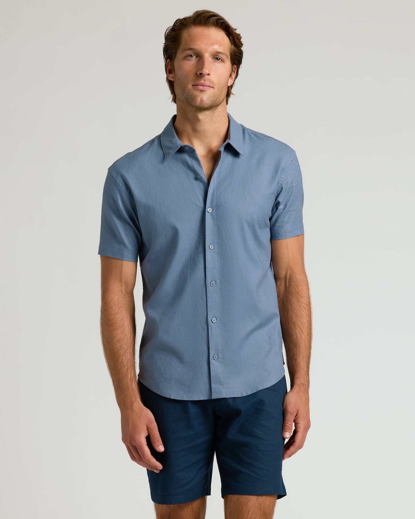 The Standard Short Sleeve Linen Shirt 3-Pack