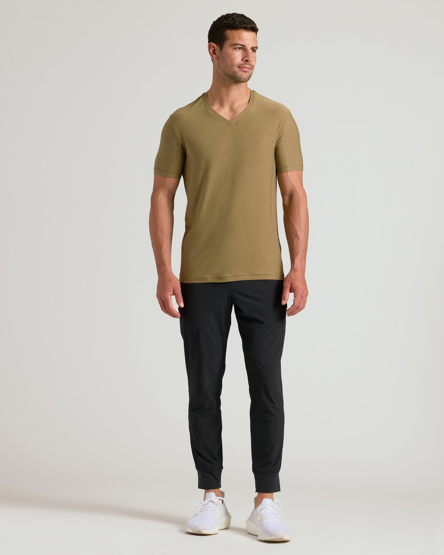 Overland Active V-Neck