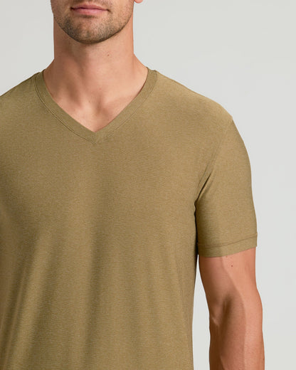 Overland Active V-Neck